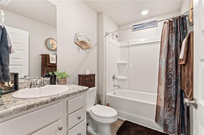 Building Photo - 6028 Creek Side Trl