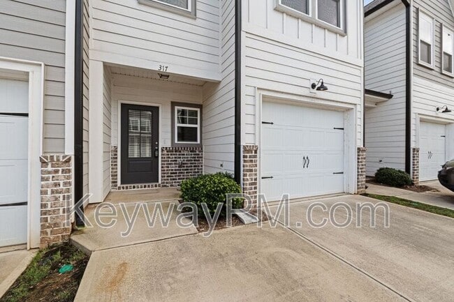 Building Photo - 317 Sumac Trail