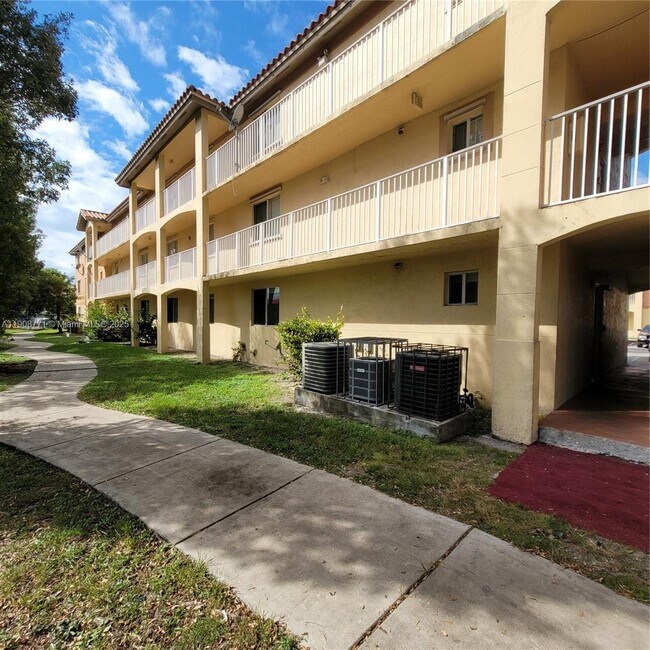 Building Photo - 17612 NW 25th Ave