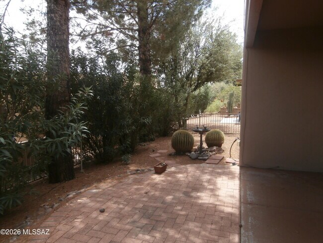 Building Photo - 3773 S Avenida de Encino