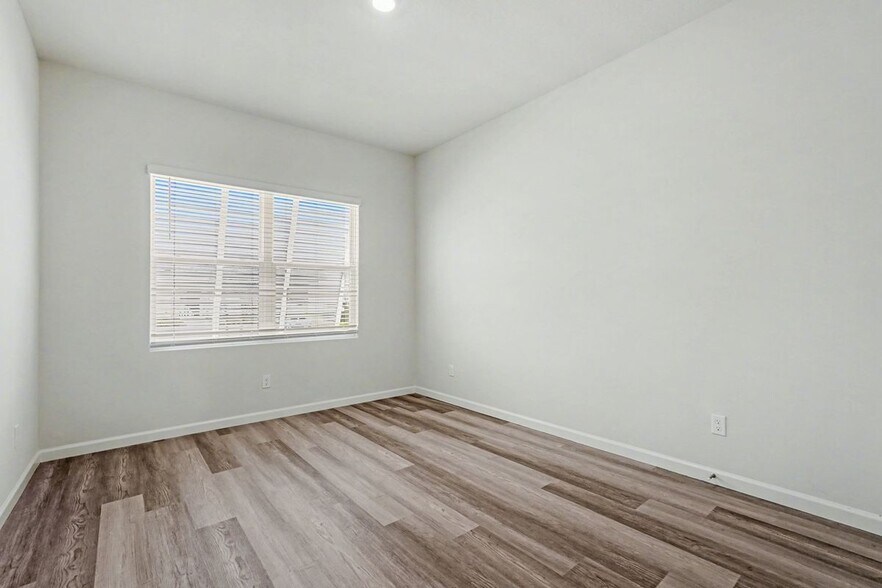 Building Photo - 8995 Orchid Reserve Cir