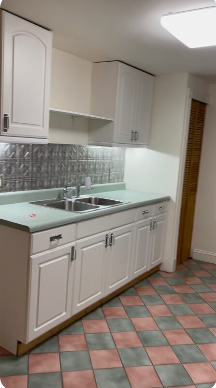 Building Photo - 4924 Stillwood Dr