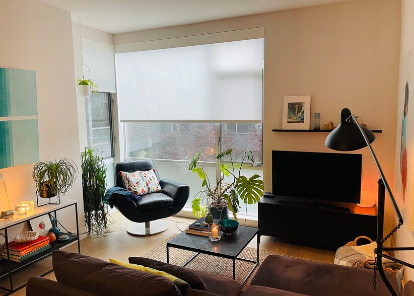 Building Photo - 901 Jefferson St