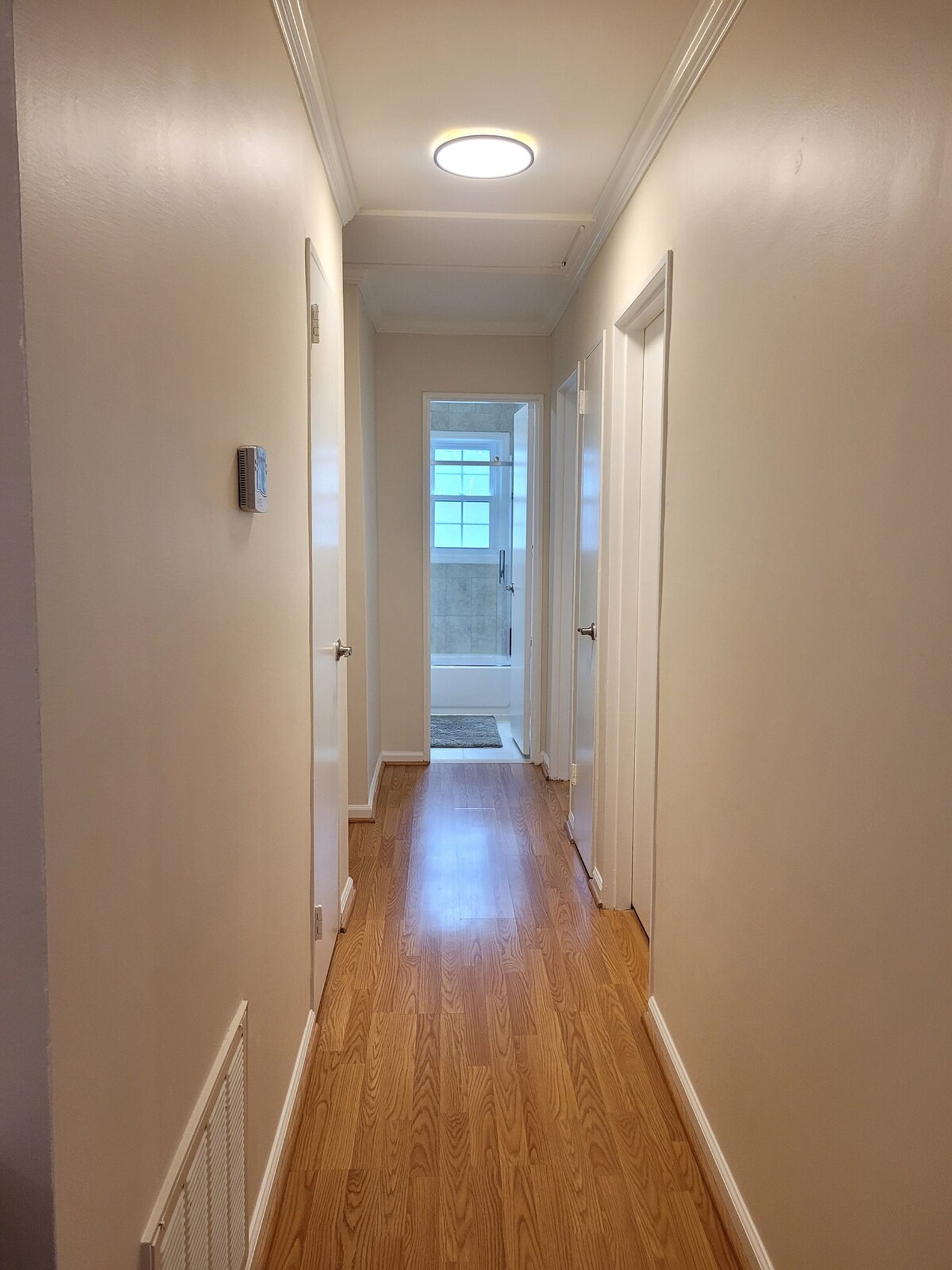 Building Photo - 2028 Pimmit Dr