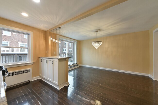 Building Photo - Beautifully Renovated 3 Bedroom Home Now Available For Rent in Cedarbrook!!!