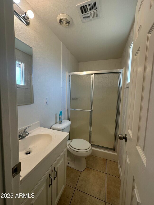 Building Photo - 4324 N 72nd Dr