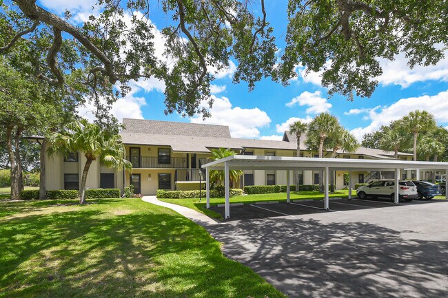 Building Photo - 20 Plantation Dr