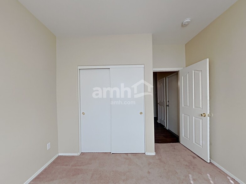 Building Photo - 9805 W Horse Thief Pass