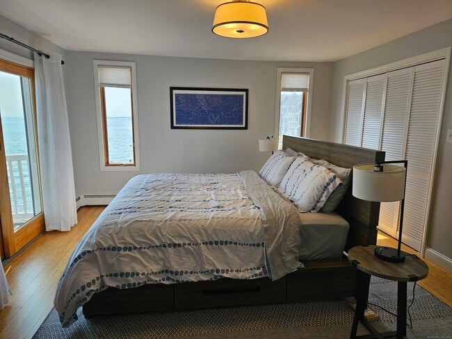 Building Photo - 62 Cosey Beach Ave