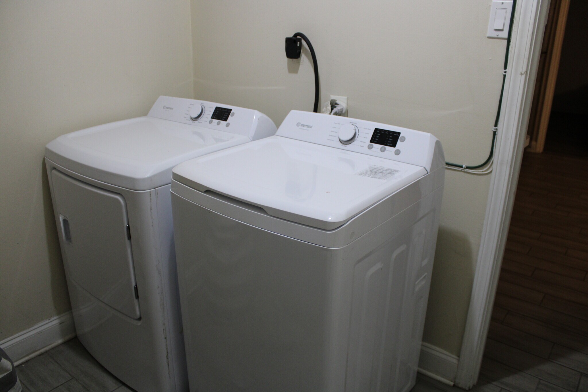 Building Photo - 9 Gerard Ct