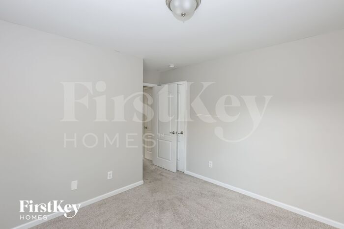 Building Photo - 13305 Eastfield Village Ln