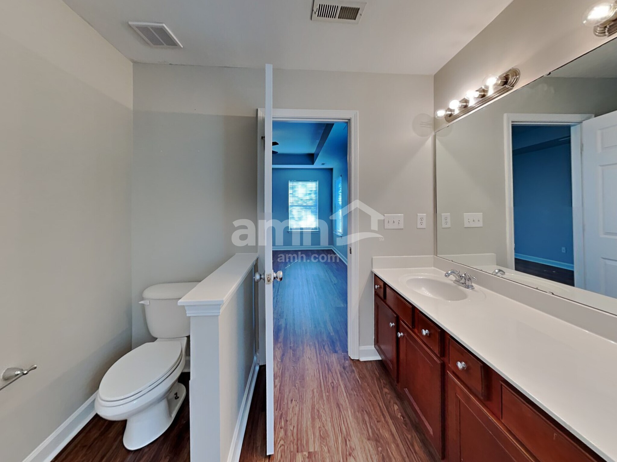 Building Photo - 111 Hawleyville Ln