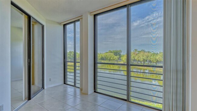 Building Photo - 5400 Eagles Point Cir