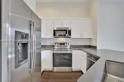 Building Photo - 955 Savannah Falls Dr