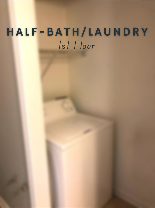 Building Photo - 1215 14th Ave