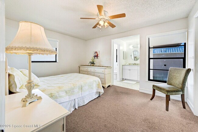 Building Photo - 436 Sailfish Ave