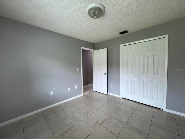 Building Photo - 3188 Shingle Creek Ct