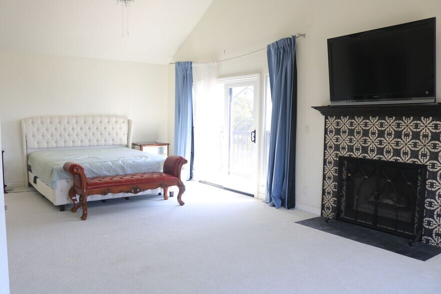 Building Photo - 4310 E Terra Vista Ln