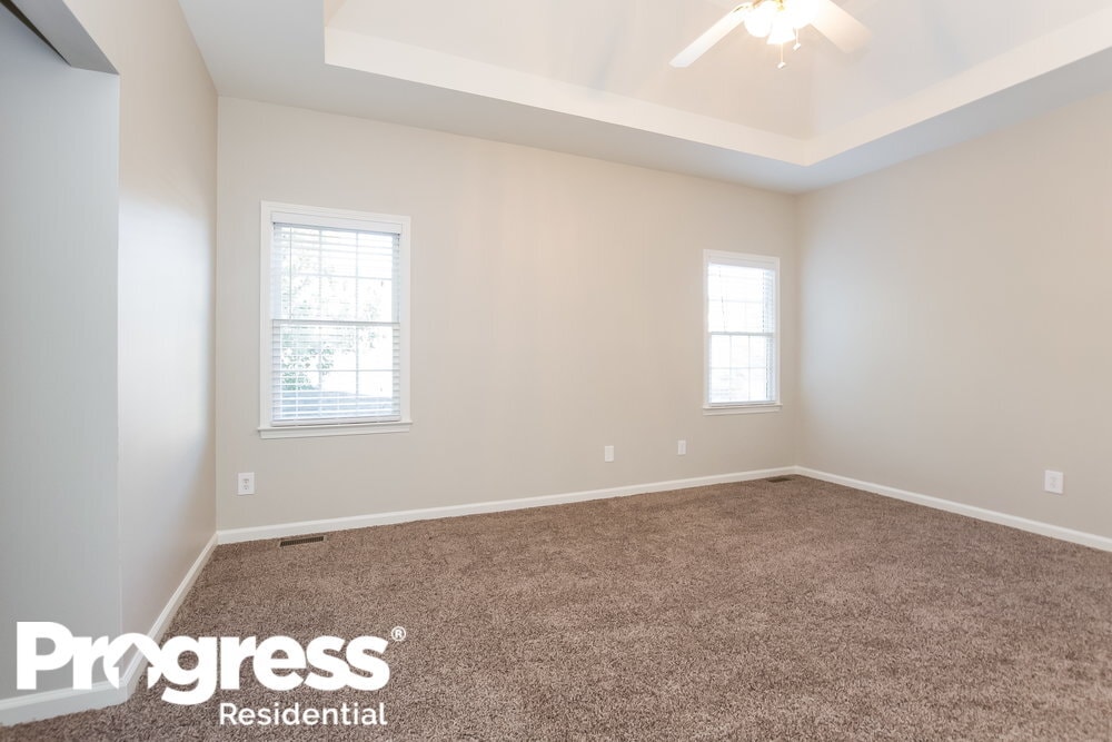 Building Photo - 4527 Avion Park