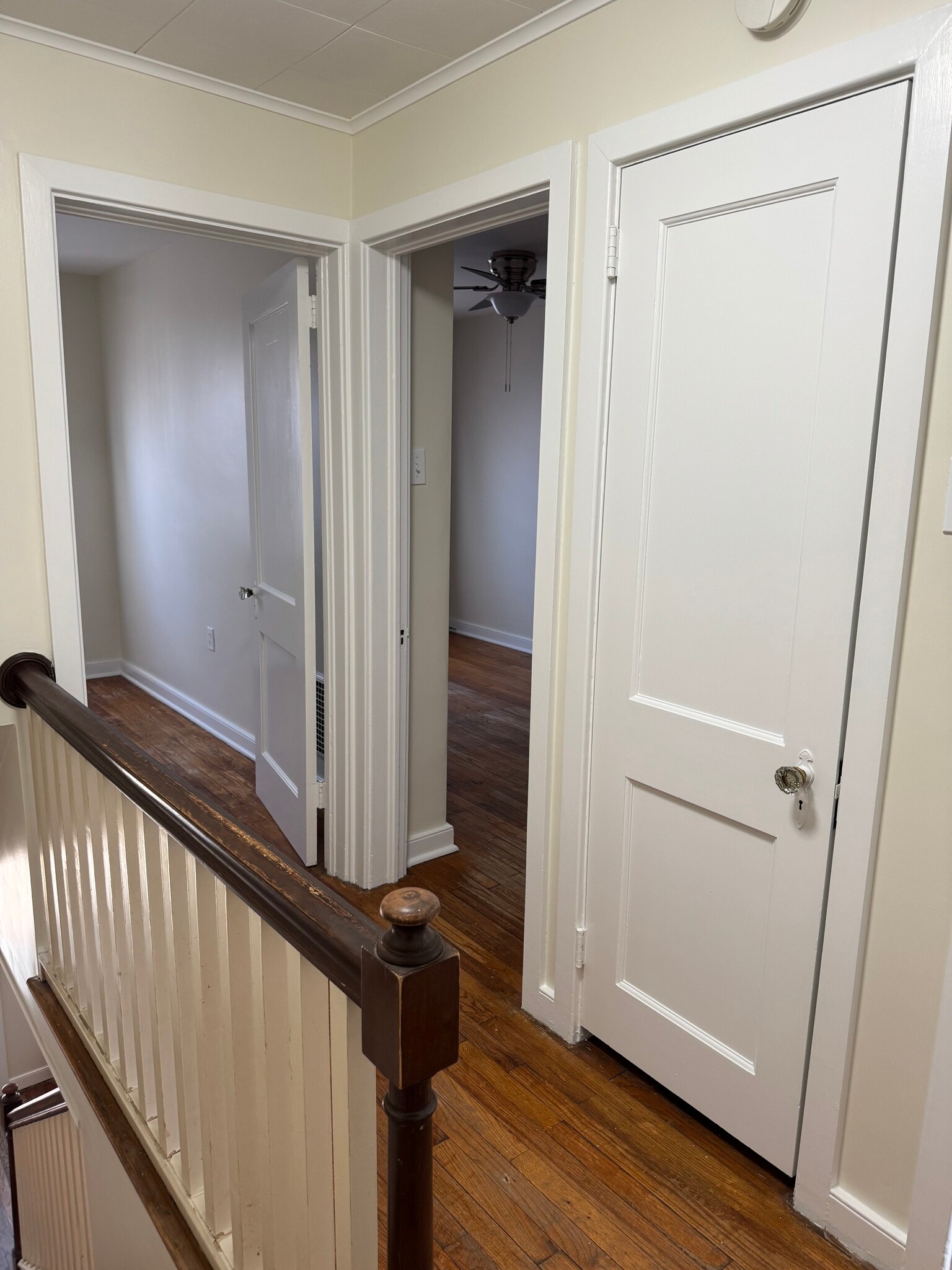 Upstairs hallway - 825 Saint Joseph St