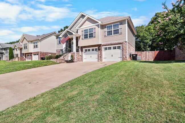 Building Photo - 773 Banister Dr