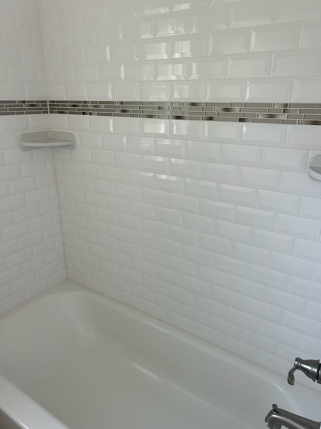 Building Photo - 2632 Panfish Dr