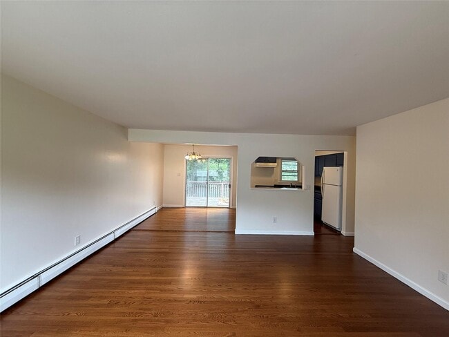 Building Photo - 33 Mi-Anna Dr