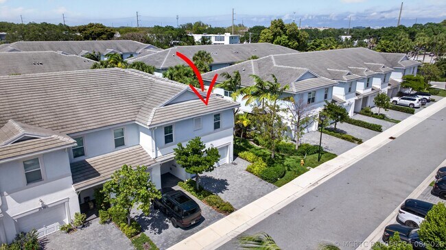 Building Photo - 1835 Sandpiper Pointe Pl