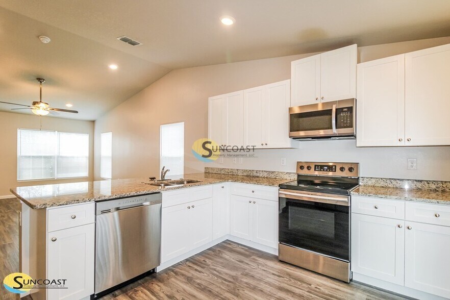 Building Photo - 177 Marion Oaks Pass