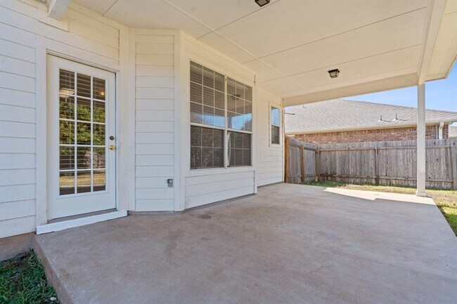 Building Photo - 10808 Chippenhook Ct
