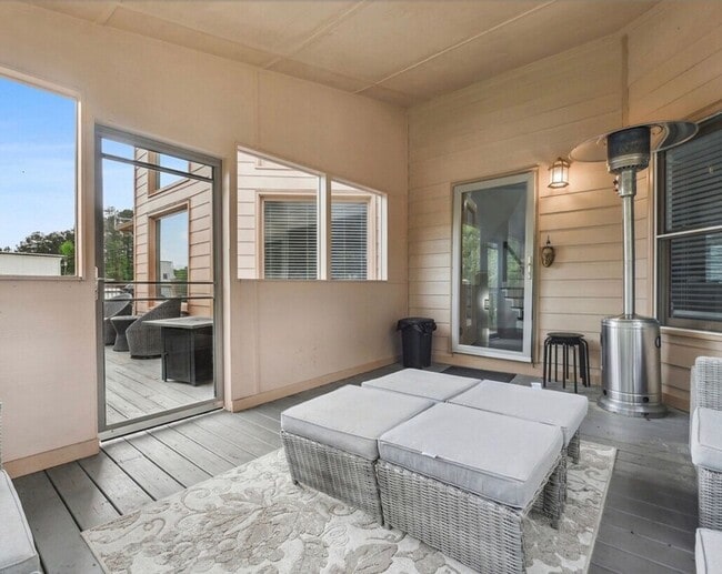 Building Photo - 4020 W Stubbs Rd