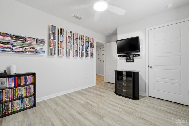 Building Photo - 6126 Native Dancer Wy