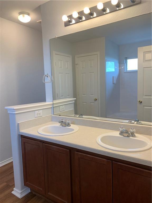 Building Photo - 328 Almquist St