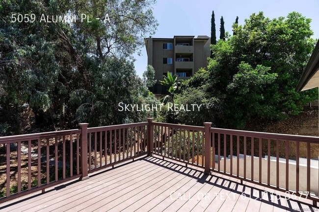 Building Photo - 5059 Alumni Pl