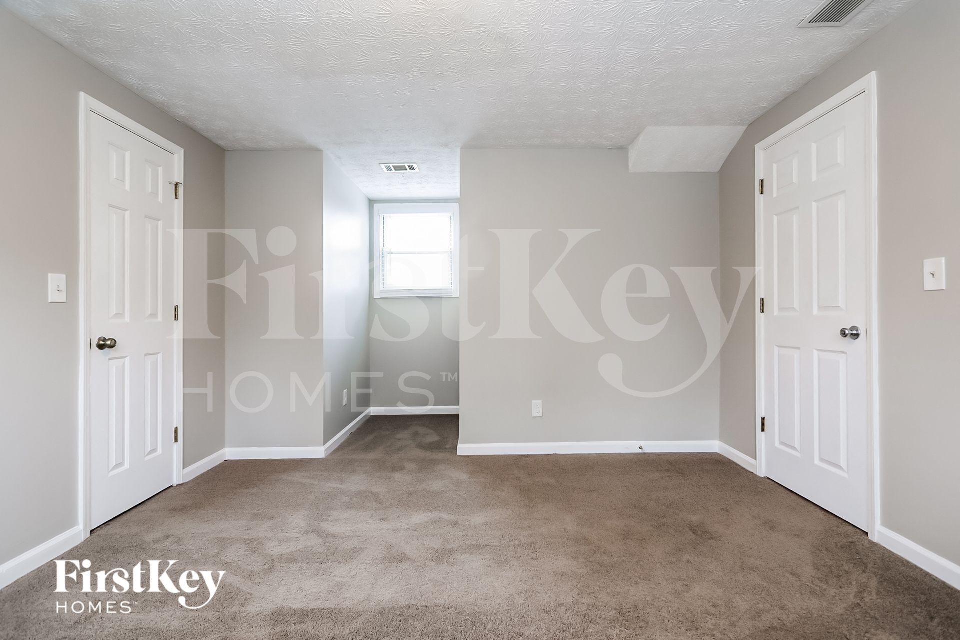 Building Photo - 2988 Winding Way SW