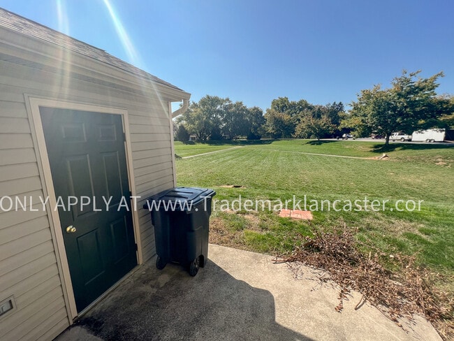 Building Photo - 62 Covington Ct