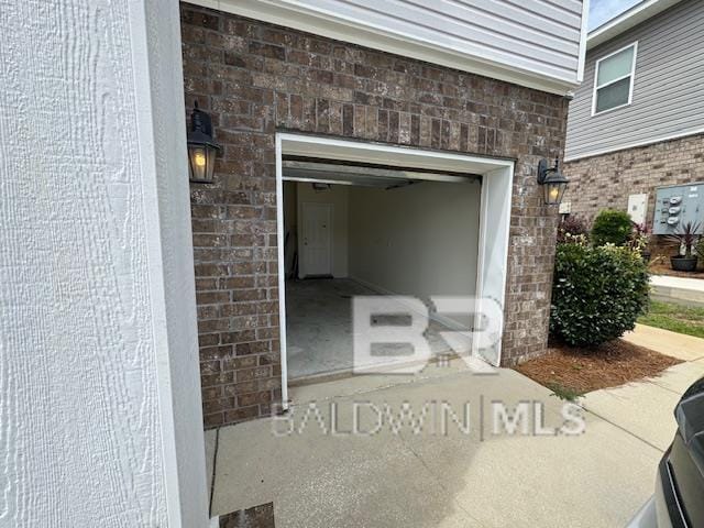 Building Photo - 6857 Spaniel Dr
