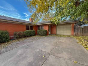 Building Photo - 4318 58th St