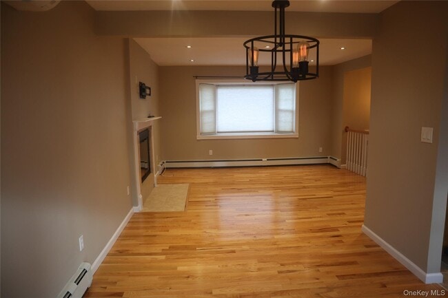 Building Photo - 32 Poplar Dr