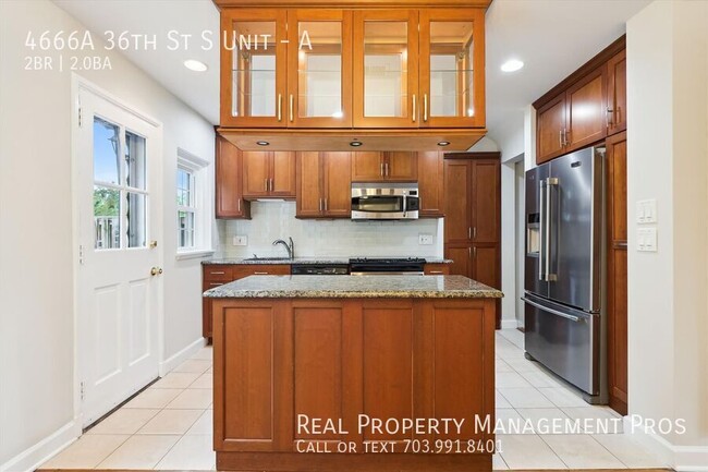 Building Photo - 4666A 36th St S Unit-A