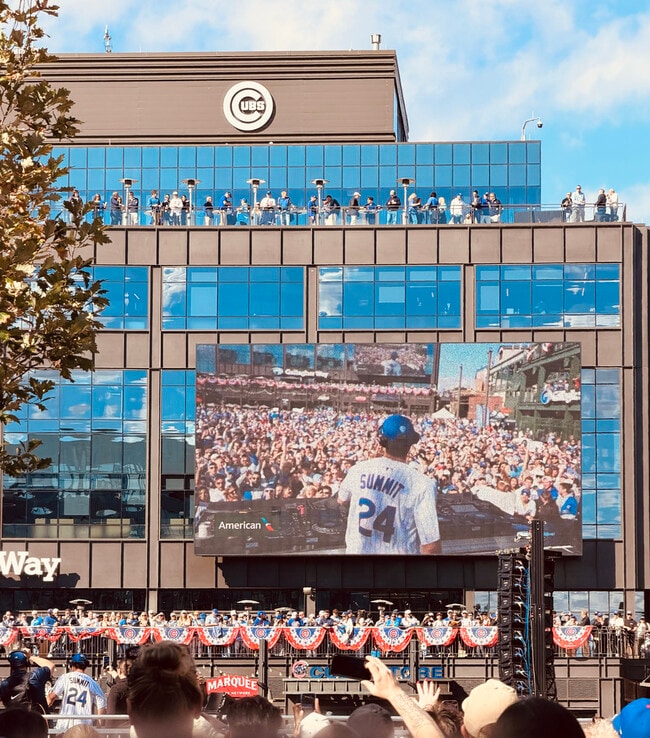 Building Photo - 3745 N Seminary Ave