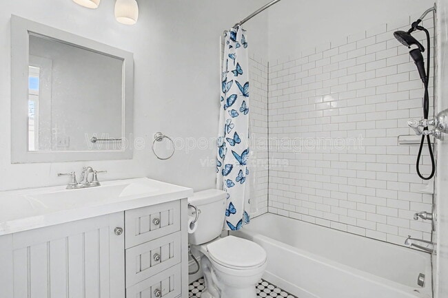 Building Photo - 3116 N Elizabeth St