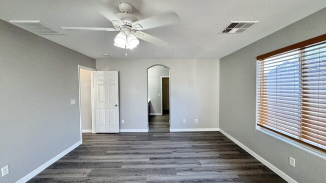 Building Photo - 4663 Aventura Canyon Ct