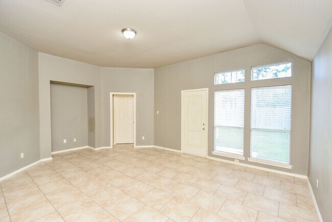 Building Photo - 9235 Black Tooth Way