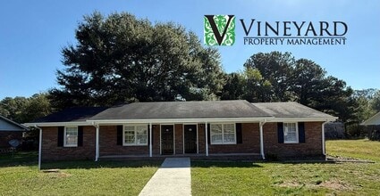 Building Photo - 17-19 Paige Street