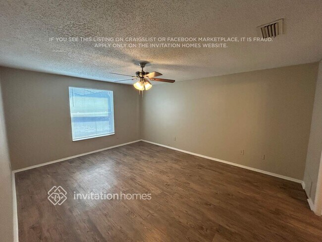 Building Photo - 703 Redondo Dr