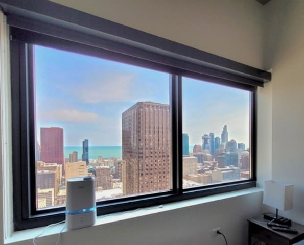 Building Photo - 235 W Van Buren St