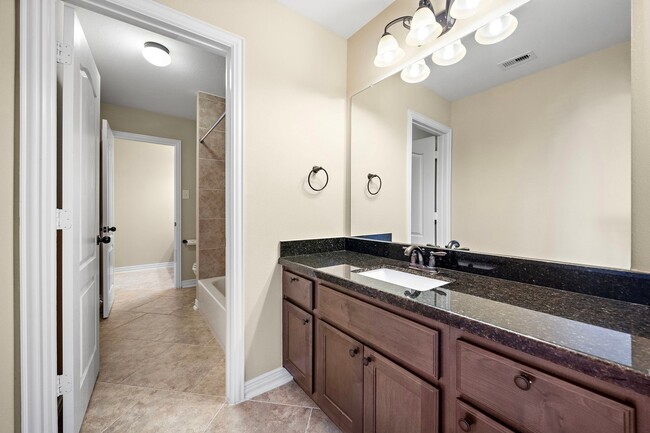 Building Photo - 17911 Obelisk Bay Dr