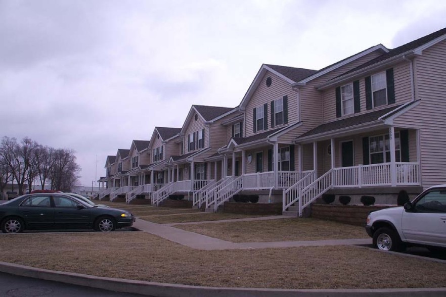 Aspen Court Student Apartments - Aspen Court