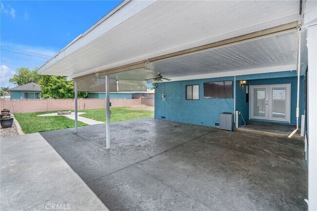 Building Photo - 7945 Hondo St